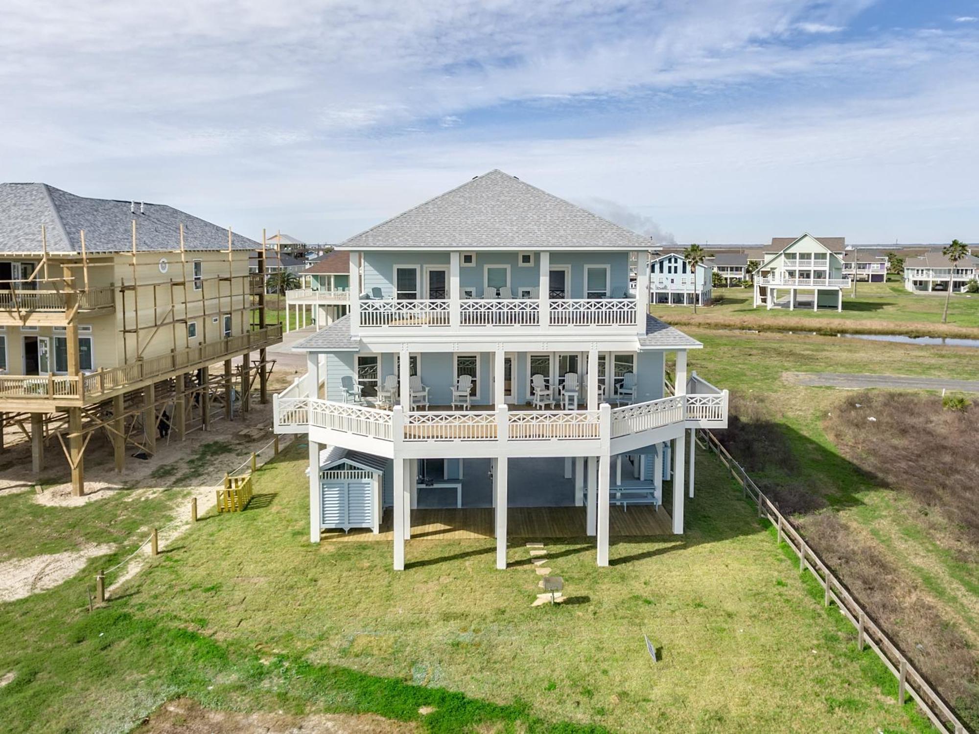 Sea It All Beachfront 4Br! Panoramic Views, Bar & Large Decks Villa Crystal Beach Eksteriør billede