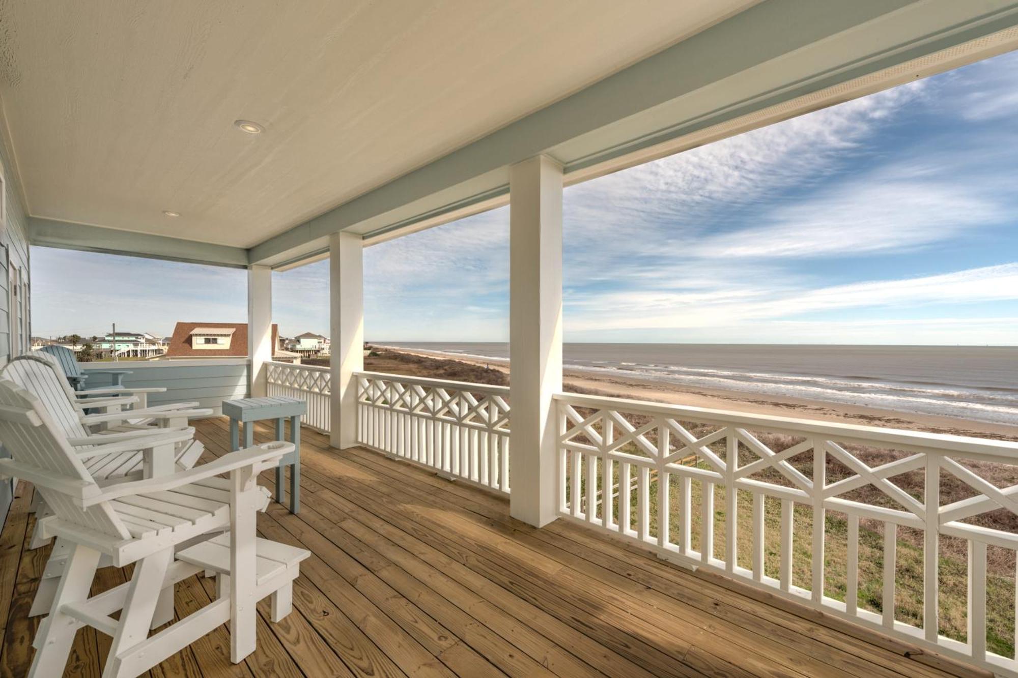 Sea It All Beachfront 4Br! Panoramic Views, Bar & Large Decks Villa Crystal Beach Eksteriør billede